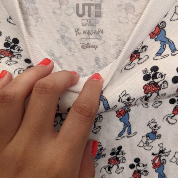 Uniqlo Disney goofy and mickey Tee xs - Picture 2 of 3